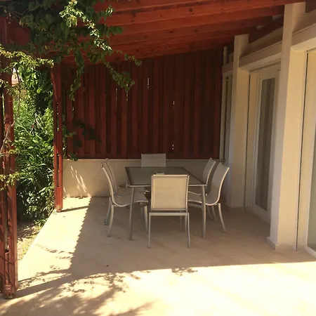 Villa 11