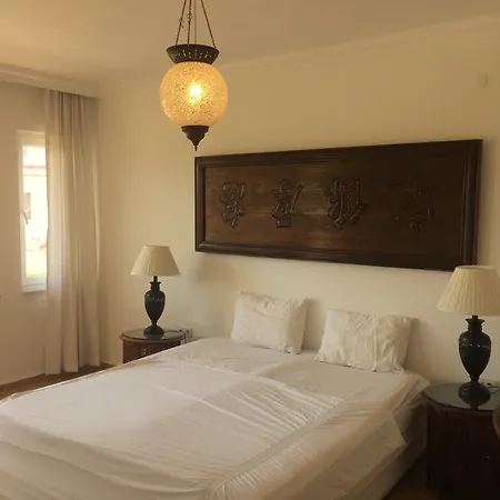 11 Belek